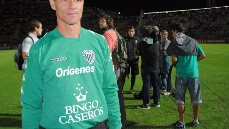 Estudiantes (BA) eliminó a Banfield de la Copa 