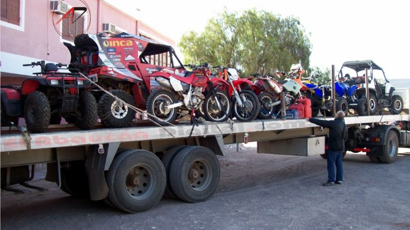 Piloto del Dakar prueba motos y cuatris en Fiambalá