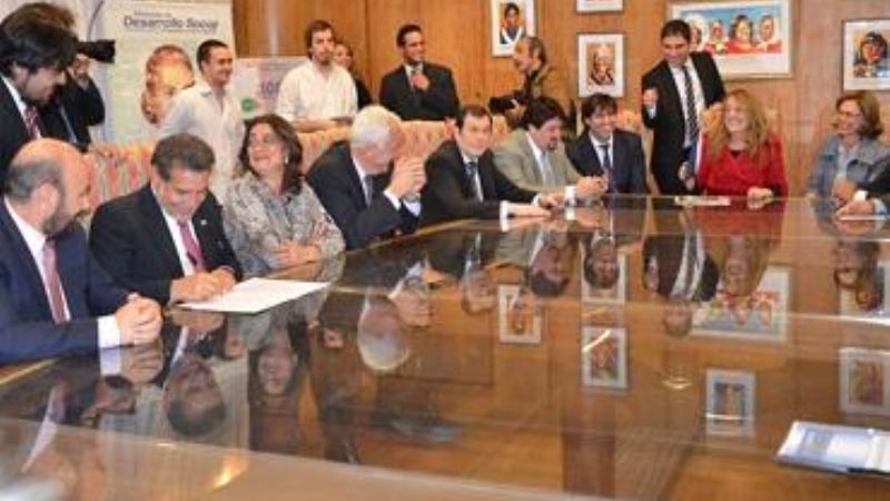 Corpacci se reunió con De Vido y Alicia Kirchner