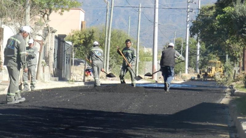 Pavimentacion en Bº El Potrerillo Universitario