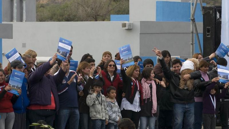 La Gobernadora entregó 20 viviendas en Valle Viejo