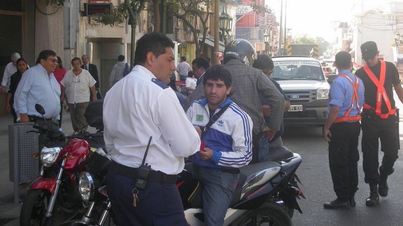 Más de cien vehículos secuestrados este fin de semana