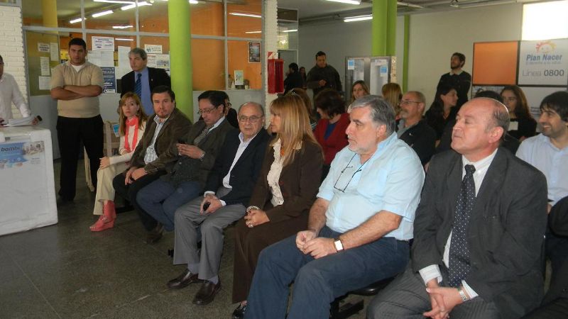 Se entregaron 5 millones en equipamiento a las Áreas Programáticas