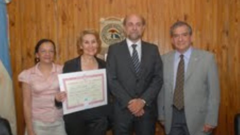 Docente de la Facultad de Tecnología premiada en concurso internacional