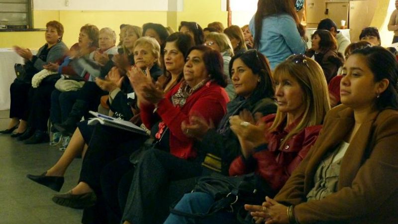 Intenso debate de la Red de Mujeres Solidarias