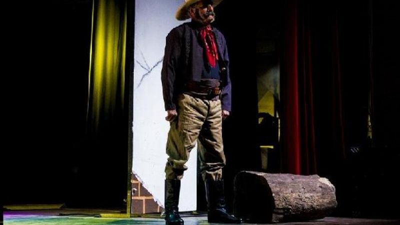 Se estrena "Sólo un hombre a caballo"