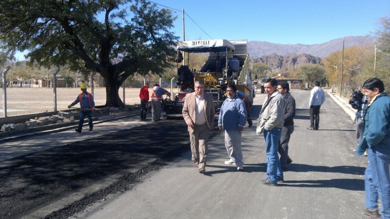 León Mendoza avanza de la mano de CFK y Lucía