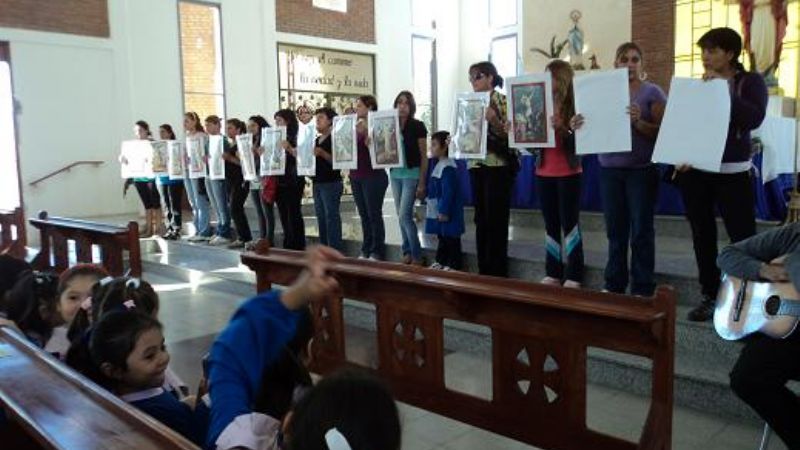 La parroquia del Sagrado Corazón de Jesús vive el mes dedicado a su Patrono