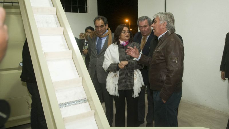 Corpacci inauguró Planta Procesadora de Nuez en Londres