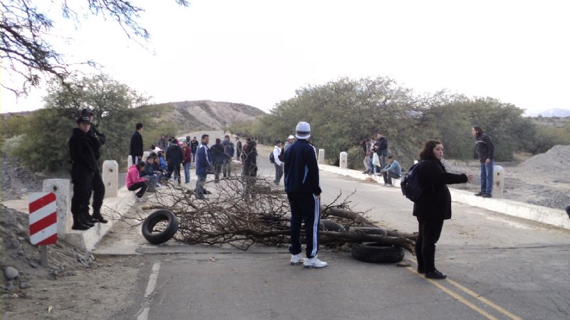 Se agudiza la protesta de alumnos del IES 