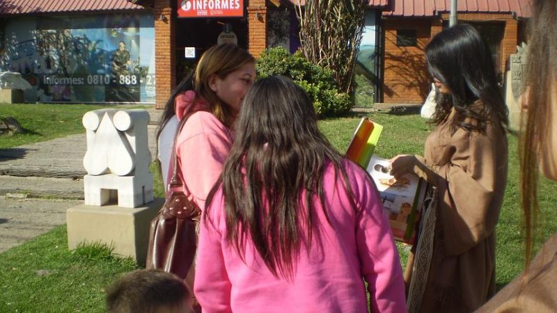 Carlos Paz recibió al Poncho 2013
