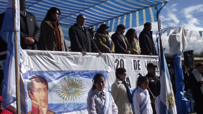 Acto patrio en Loro Huasi