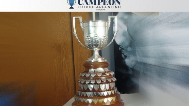 Newell’s y Vélez por el trofeo más antiguo