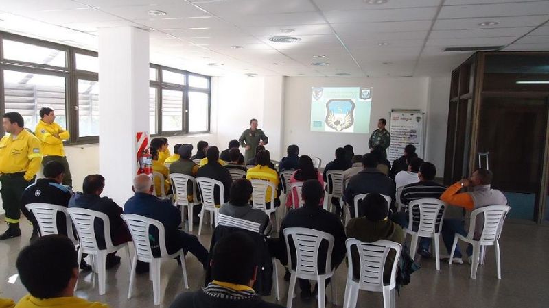 Capacitación para combate de incendios forestales