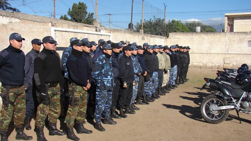 Comenzó el curso para motoristas de la Policía