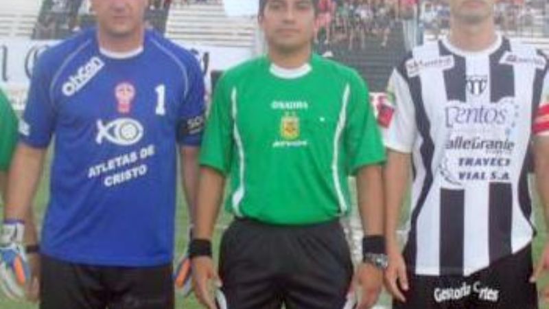 Policial objetó a Rivero y le pidió a Cereza que lo cambie