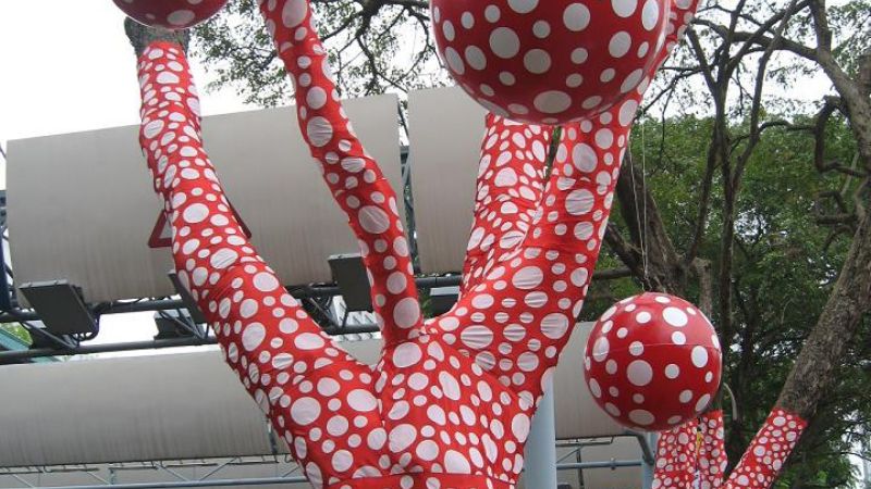 Romero hace roncha junto a la Lady Gaga del arte