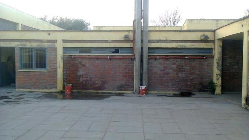 Trabajos de refacción y mantenimiento en escuela de Los Altos