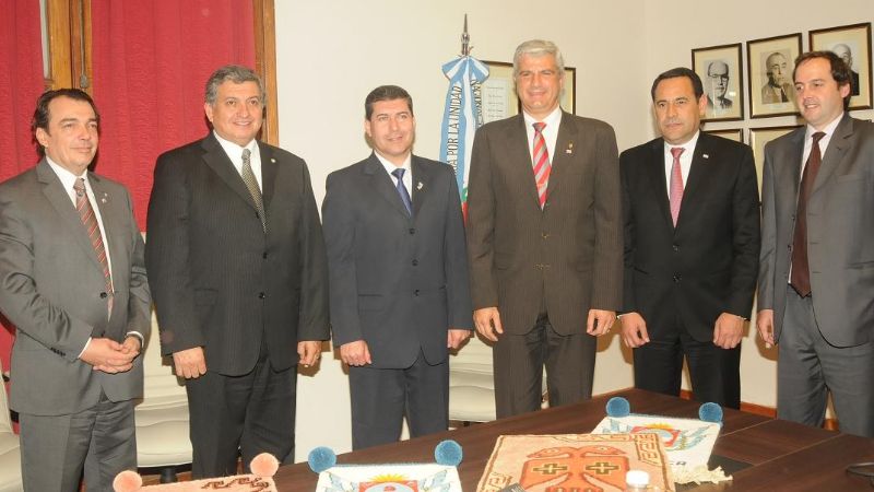 Con una agenda cargada se reúne el Parlamento del NOA