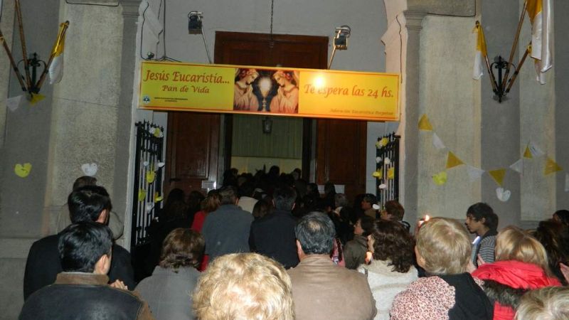 Reapertura de la capilla de Adoración Perpetua