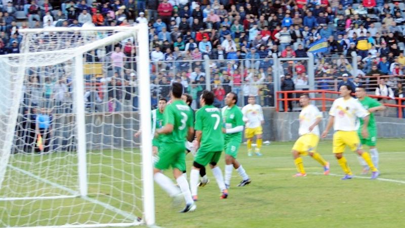‘Poli’ no pudo contra el orden de Estudiantes y el árbitro