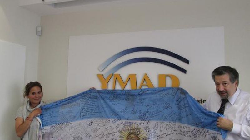 YMAD homenajeó a Úrsula Díaz después de haber escalado el Everest