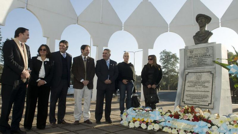 La Gobernadora encabezó actos en honor a Felipe Varela