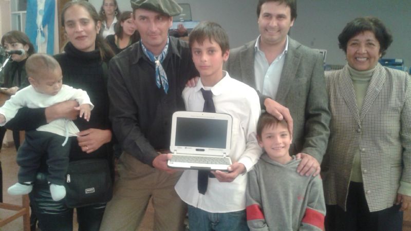 Conectar Igualdad: 675 netbooks para Andalgalá