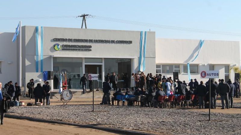 Se inauguró el nuevo Centro de Emisión de Licencias