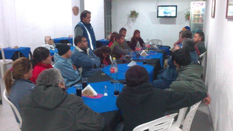 "Defender los intereses de la provincia por sobre los partidarios"