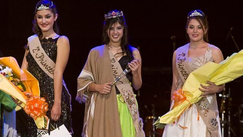 María Belén Quinteros, de Valle Viejo, es la nueva Reina del Poncho 2013