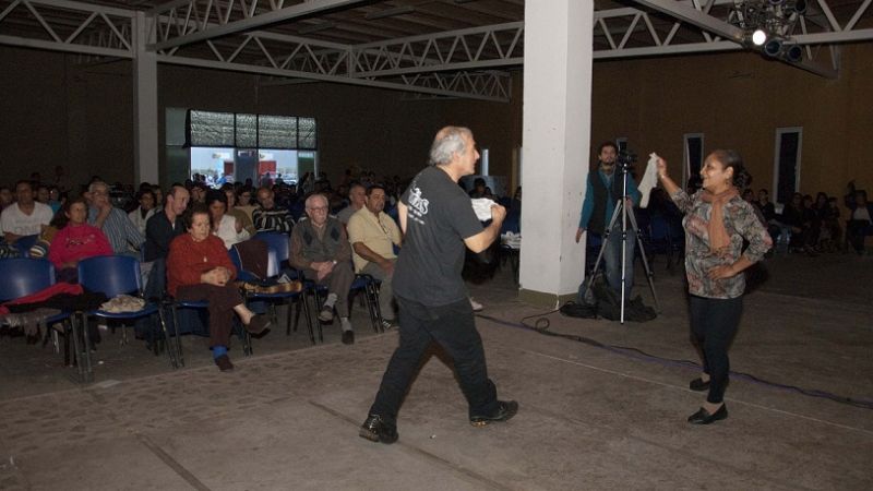 Música, danza, murga y teatro en el arranque del Salón de la Cultura