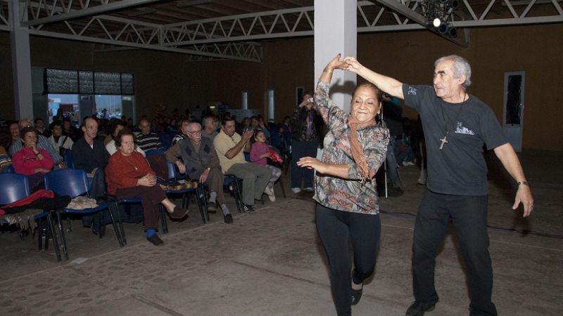 Música, danza, murga y teatro en el arranque del Salón de la Cultura