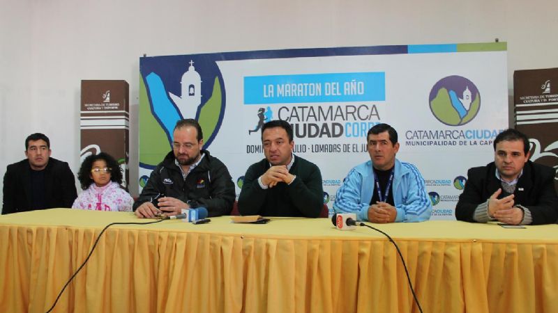 Se entregaron los premios a los ganadores de “Catamarca Corre”