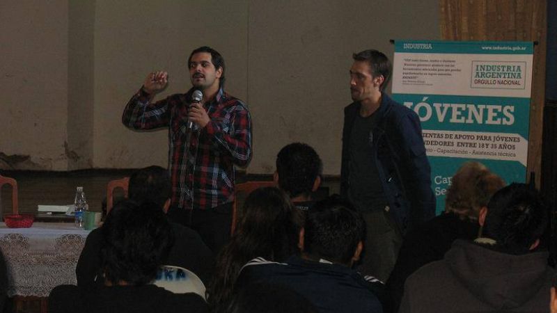 Capacitación de \"Aprendiendo a emprender\" 