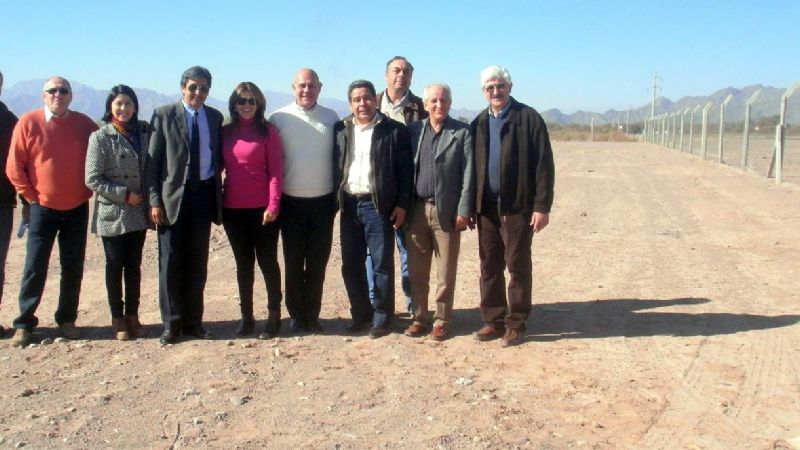Puesto aduanero, con agua y luz