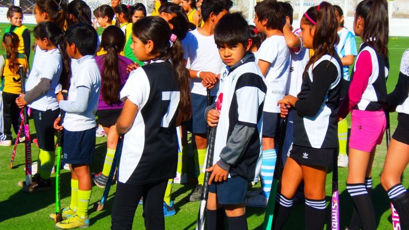 Karina Masotta dictó un campus en el estadio Carlos Ávalos