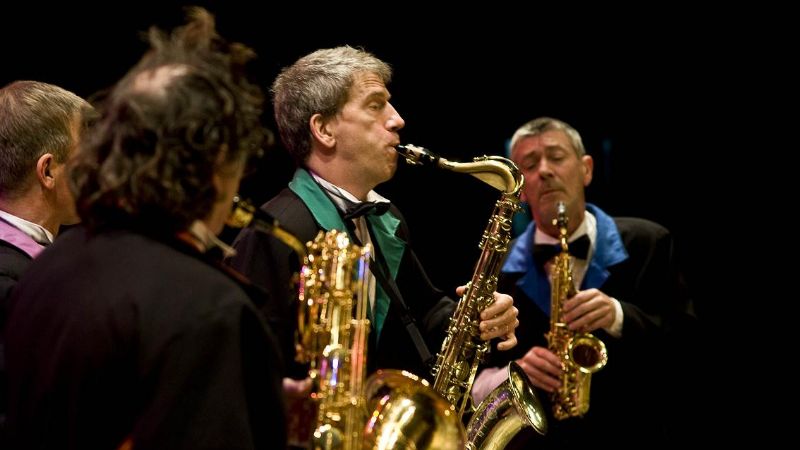 Con una apertura de lujo se realizó el tercer día del Ponchito 2013