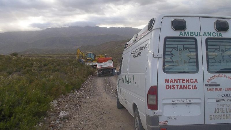 León Mendoza llevó beneficios a Ampanjango