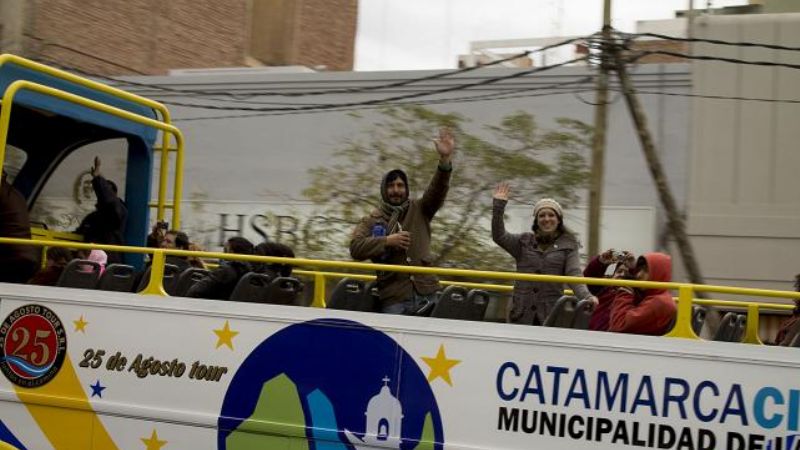 Jalil inauguró el stand de la Municipalidad en el Poncho
