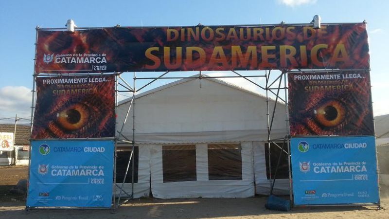 Dinosaurios en El Poncho