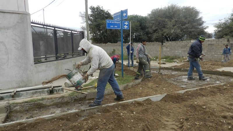 Comenzó la pavimentación en barrio El Milagro y 144 Viviendas
