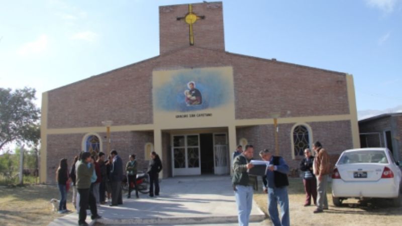 Se iniciaron obras para ampliar la red cloacal en Santa María