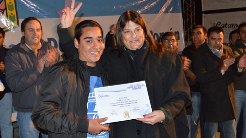 Silvia Moreta encabezó acto del FpV-PJ en Siján