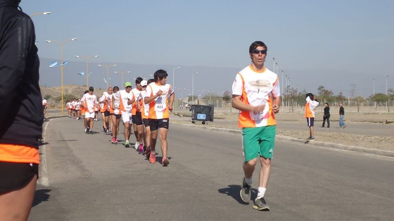 Todas las posiciones de la maratón del Poncho 2013
