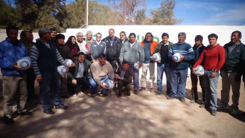 Brumec entregó subsidios en Fiambalá