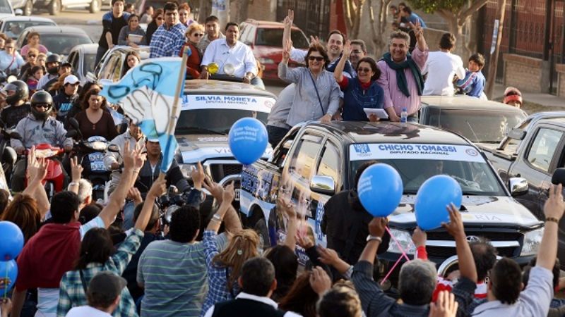 La “caravana de la victoria” del FPV en el Circuito 7