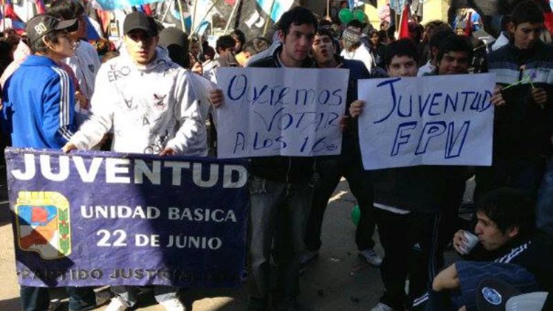 La Juventud reclama por el voto joven