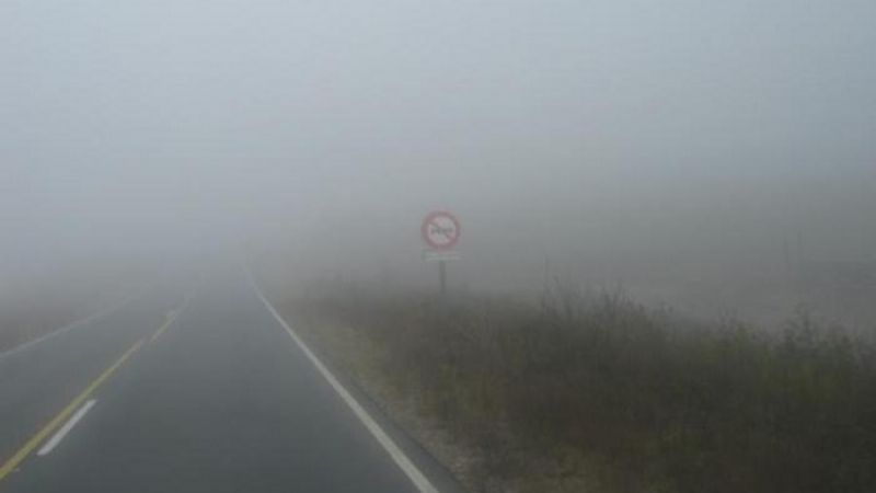 Advierte por niebla y lloviznas en la Cuesta del Totoral