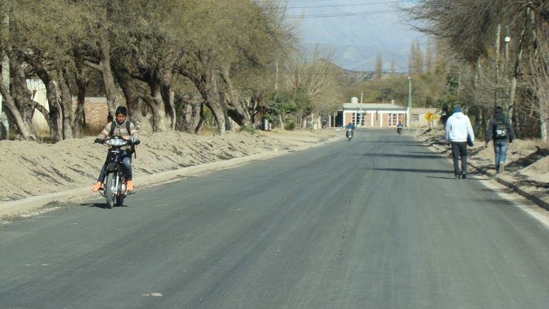 Se pavimenta el tramo Río Yápez-Santa María 